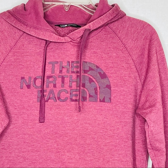 The North Face Patterned Half Dome Pullover Hoodie - Picture 4 of 7